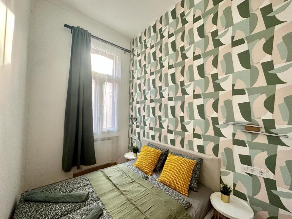 Apartment At Gozsdu Courtyard #Partyzone #Downtown #Freeparking Budapest Exterior photo