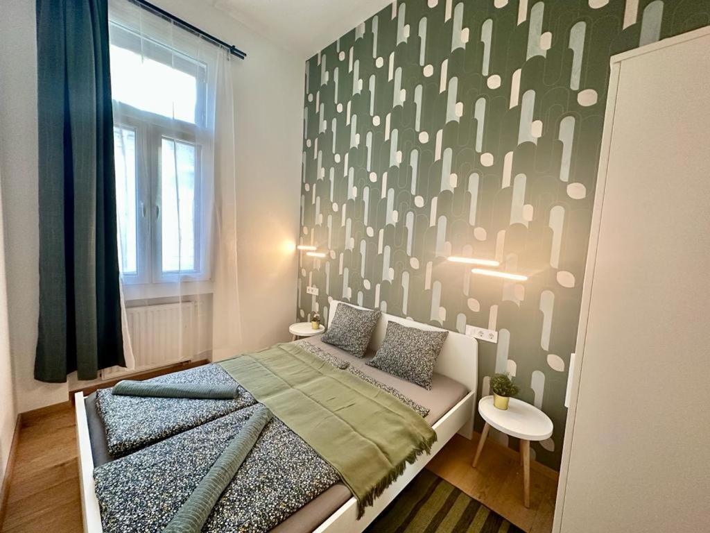 Apartment At Gozsdu Courtyard #Partyzone #Downtown #Freeparking Budapest Exterior photo